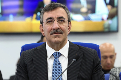Cevdet Yılmaz: Girne açıklarındaki gemi kazasına Her türlü desteği sağlıyoruz