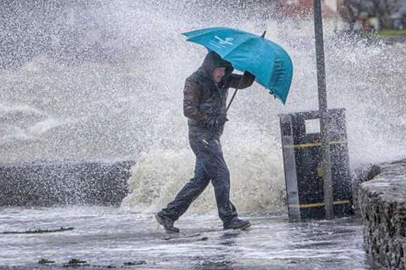 Meteoroloji’den batı ve doğu için sağanak uyarısı