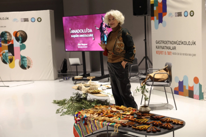 Kaşığın Hikayesi Zeytinli Lezzetlerle Anlatıldı