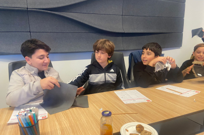 Çilek’te Geleceğin Tasarımcıları İş Başında!