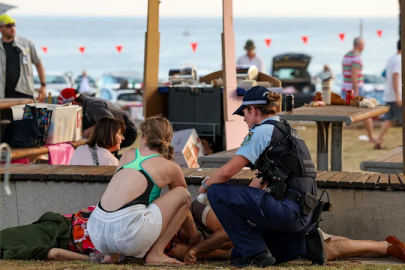Bondi Beach te silahlı saldırı: Hanuka etkinliğine yapılan antisemitik saldırıda 15 kişi öldürüldü.