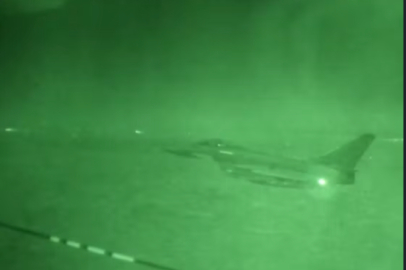 İngiltere ve Fransa, Suriye'de IŞİD' hedeflerini vurdu.