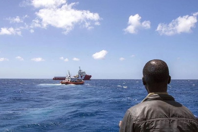 Nijerya'da yolcu teknesi alabora oldu: 25 ölü