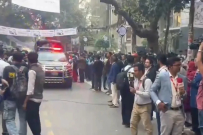 Bangladeş seçimleri sıkı güvenlik önlemleri altında gerçekleşiyor.