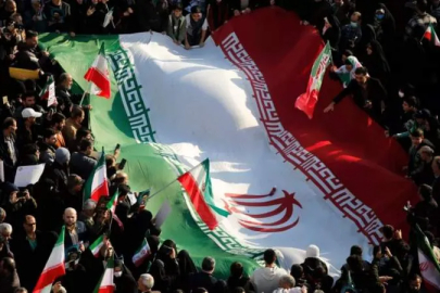 Tahran'da Kudüs Günü yürüyüşü sırasında saldırı meydana geldi