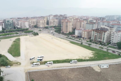 Bursa'da Nilüfer, Yıldırım ve Yenişehir'de 6 arazi satışa sunulacak. Cumhurbaşkanı kararıyla Türkiye genelinde 55 taşınmaz özelleştirilecek.