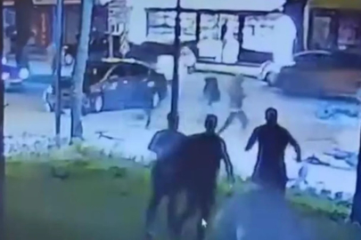 Nilüfer 'de Feci Kaza Motosikletli Sürücü Dönüş Yapan Araç ile Çarpıştı