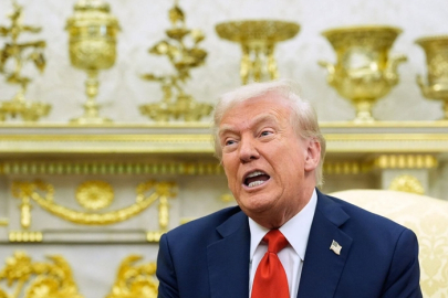 Trump : İran’ ın elektrik santrallerini vurmanın "mükemmel" sonuçları olacak.