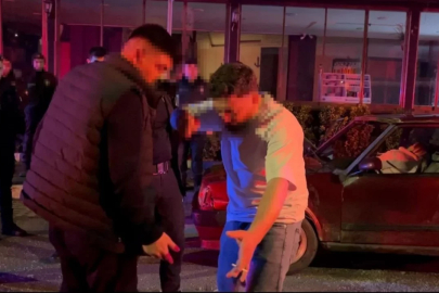 Sinir krizi geçiren adam aracını parçaladı