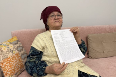 Polisiz diyerek kandırdılan yaşlı kadının 2 milyonluk altınını çaldılar