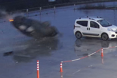 Edirne 'de sabah. saatlerinde gerçekleşen kazada araç  60 metre boyunca defalarca takla attı