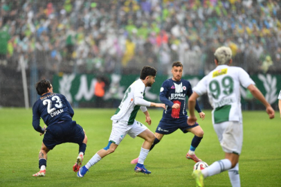 Fethiye 'den 1 puanla dönsekte üzülmeyin O şampiyonluk gelecek. Fethiyespor 1-1 Bursaspor.