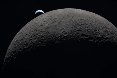 NASA, Artemis II'nin başarısının ardından Ay'a dönüş çalışmalarını hızlandırıyor.