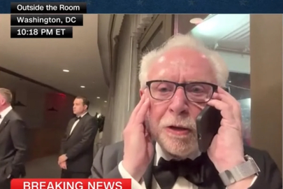 ABD 'li Muhabir, Beyaz Saray partisinde silahlı saldırganla yaşanan çatışma anını aktarıyor.