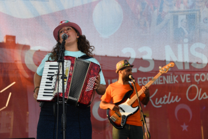 Osmangazi’de Çocuk Bayramı karnaval havasında kutlandı