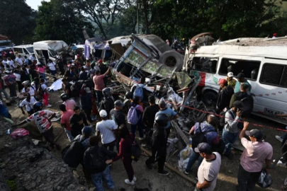 Kolombiya' da Kara yoluna döşenen bomba patladı: 5’i çocuk 14 ölü, 38 yaralı