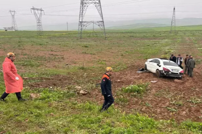 Siirt’te otomobil ile kamyonet çarpıştı: 2 ölü, 3 ağır yaralı