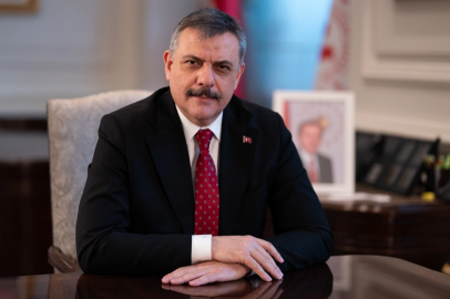 Bakan Mustafa Çiftçi 'den 27 Nisan E-Muhtırası paylaşımı