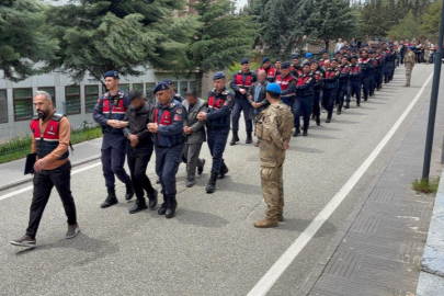 Yasa dışı bahis operasyonunda yakalanan 81 şüpheli, Yoğun güvenlik önlemleri altında adliyeye sevk edildi