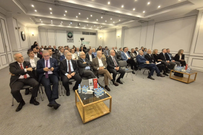 BUSİAD 'da Ekonomi Değerlendirmesi: Riskler ve fırsatlar bir arada