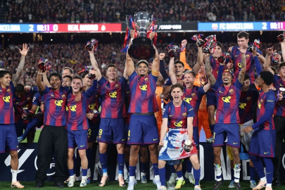 Real Madrid'i yenen Barcelona şampiyonluğunu ilan etti