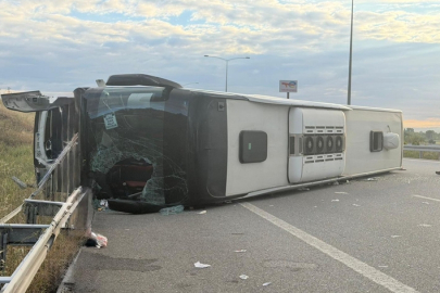 İstanbul-İzmir Otoyolu'nda yolcu otobüsü kazası: 25 kişi yaralandı