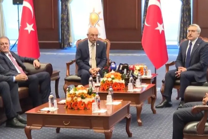 AK Parti ve CHP 3 bayramın ardından yeniden bayramlaştı