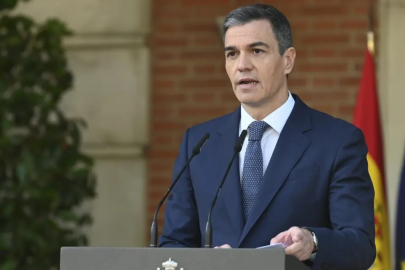 İspanya’da  iktidardaki Sosyalist İşçi Partisi’ne (PSOE) polis baskını