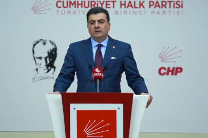 CHP’de çift başlılık sürüyor: Özgür Özel MYK’sını topladı