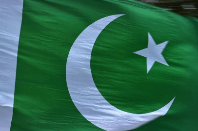 Pakistan'da Polis Karakoluna İntihar Saldırısı: 14 Kişi Hayatını Kaybetti, Çok Sayıda Yaralı Var