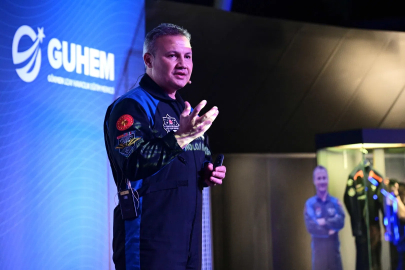 Türkiye’nin ilk astronotu Hava Pilot Albay Alper Gezeravcı Tuğgeneral oldu