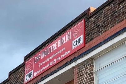 CHP İngiltere Birliği Başkanı ve Yönetim Kurulu üyelerinin, parti yönetmeliğine aykırı hareket ettikleri gerekçesiyle görevden alındığını açıklandı.