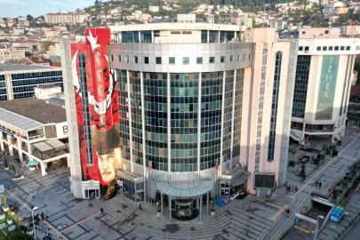 İzmit Belediyesi,iddialar üzerine Başkan Fatma Kaplan Hürriyet'in talimatıyla idari soruşturma başlattı