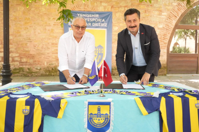 Yenişehir Belediyespor, yeni sezon öncesindeki yapılanmasını sürdürüyor.