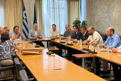 TÜRSAB Trakya Bölge Temsil Kurulu heyeti, Yunanistan’ın Gümülcine kentinde Doğu Makedonya ve Trakya Eyalet Başkanı Christodoulos Topsidis ile bir araya geldi.
