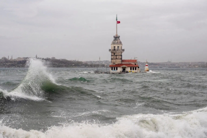 Meteoroloji Genel Müdürlüğü, yurdun birçok bölgesinde sağanak ve gök gürültülü sağanak beklendiğini duyurdu.