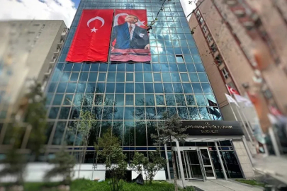 Cumhurbaşkanı Erdoğan’ın imzasıyla, Alevi-Bektaşi Kültür ve Cemevi Başkanlığı Danışma Kurulu üyeliklerine 11 isim seçildi.