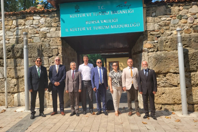 Bursa Bölgesel Turist Rehberleri Odası (BURO), Turist Rehberleri Odaları Birliği (TUREB) yönetimini Bursa’da ağırladı.