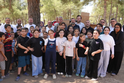 Gürsu İlçe Müftülüğü Yaz Kur'an Kursları Piknik Şöleni'ni 1000 öğrencinin katılımıyla Gürsu Orman Parkı'nda düzenledi