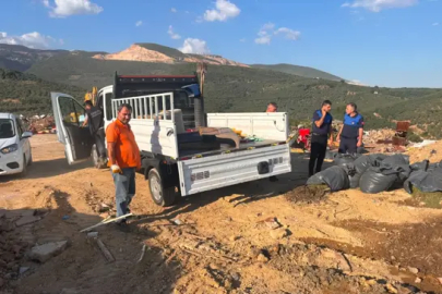 Gemlik Zabıta Ekipleri'nce denetimlerde uygunsuz tesbit ettikleri 250 kilogram paketli et imha edildi.