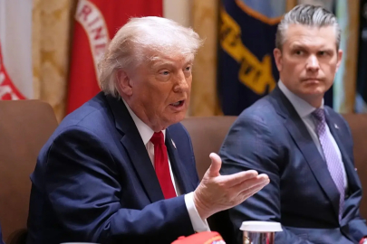 Trump’tan Umman’a Hürmüz Boğazı Tehdidi