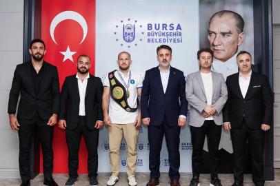 Şahin Biba dünya şampiyonu  Fazlı Eryılmaz’ı makamında ağırladı.