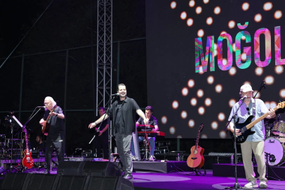 10. Çalı Köy Filmleri Festivali’nin ilk günü Moğollar’ın muhteşem konseri ile başladı