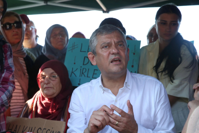 Özgür Özel'den Aziz İhsan Aktaş davası açıklaması: “Örgüt yok, Aziz Bey'e güle güle dediler”