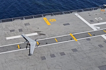 KALKAN DİHA’nın TCG Anadolu ve TCG Burgazada’da test uçuşları başarıyla tamamlandı.