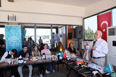 Bursa Nilüfer'de Başkan Özdemir “Ekokent” planlarının 18 aydır beklemede olduğunu belirterek sürecin hızlanması gerektiğini vurguladı.