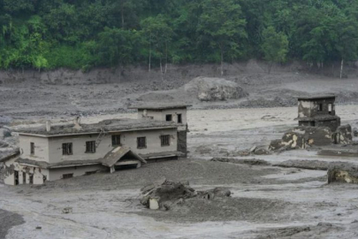 Nepal’de sel felaketinde can kaybı 157’ye yükseldi