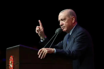 Cumhurbaşkanı Erdoğan: Türkiye Cumhuriyeti’ni Birilerinin Lütfuyla Değil, Fedakarlıklarla Kurduk