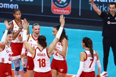 Filenin Sultanları Almanya’yı Devirdi! Türkiye Avrupa Şampiyonası’nda Yarı Finalde