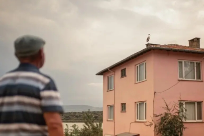 Yaren Leylek ve Eşi Nazlı, Afrika Yolculuğuna Çıktı: Eskikaraağaç’ta Hüzünlü Veda